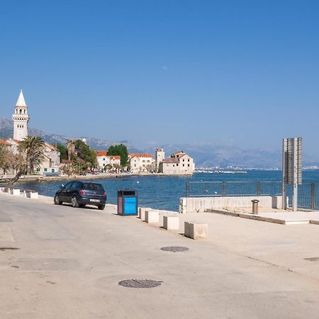 Kaštela Beachfront Apartments Gabine מראה חיצוני תמונה