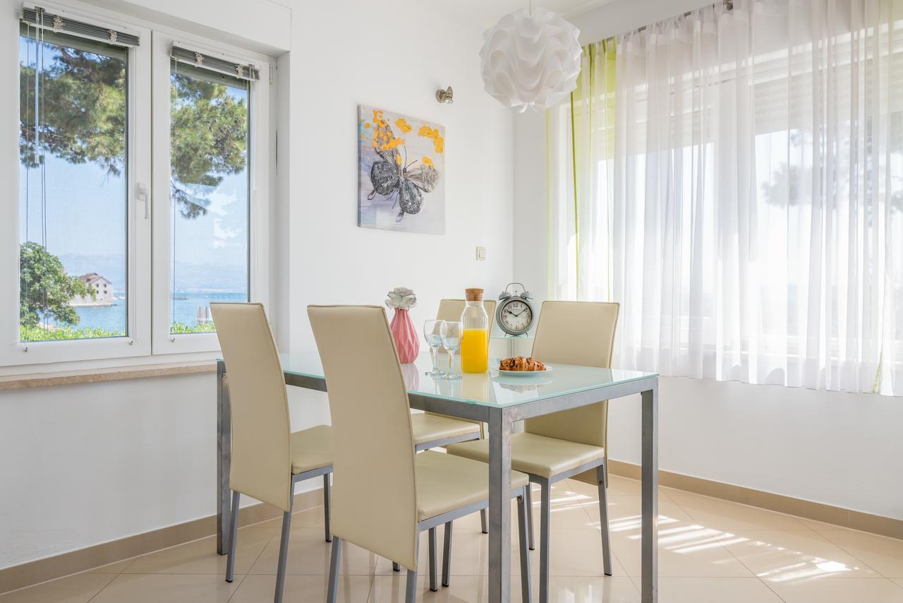 Kaštela Beachfront Apartments Gabine מראה חיצוני תמונה