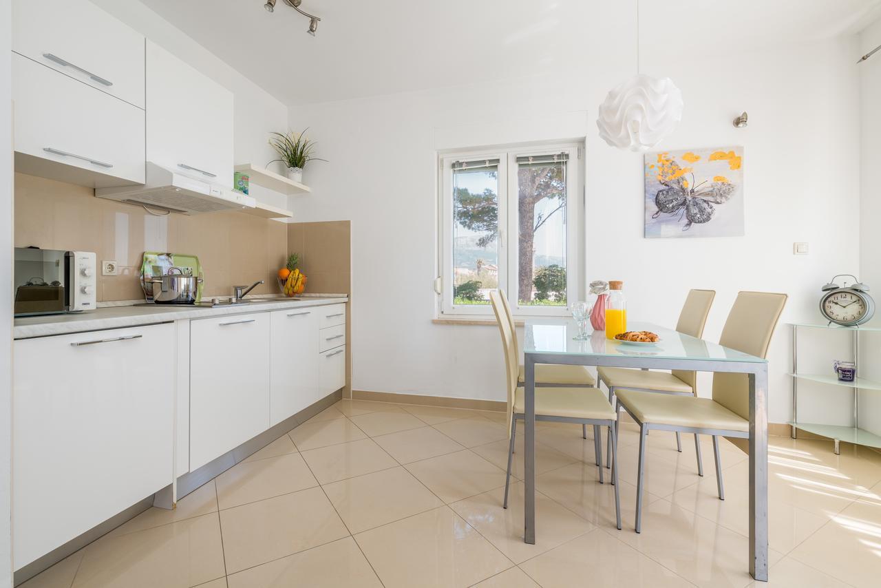 Kaštela Beachfront Apartments Gabine מראה חיצוני תמונה
