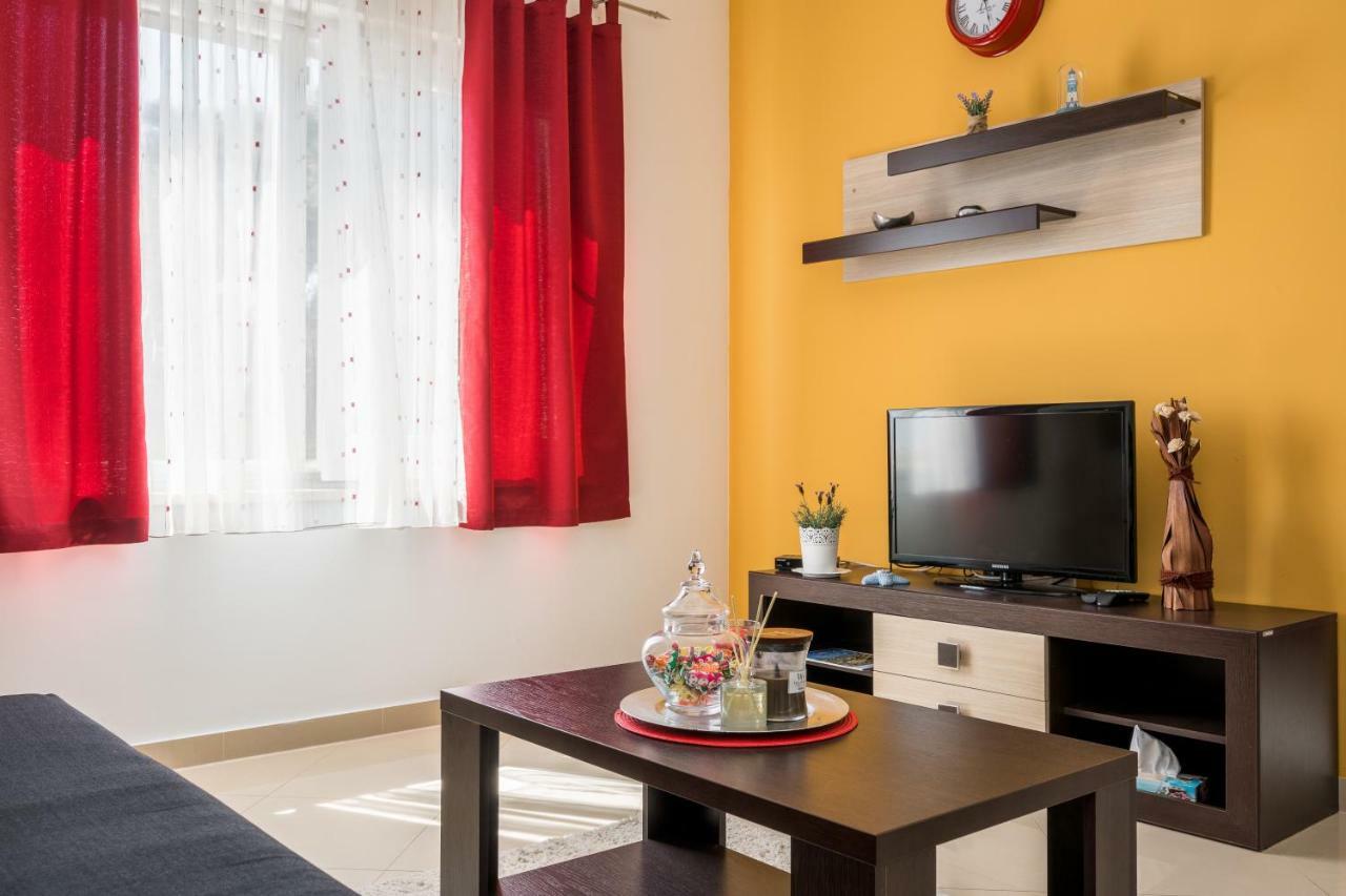 Kaštela Beachfront Apartments Gabine מראה חיצוני תמונה